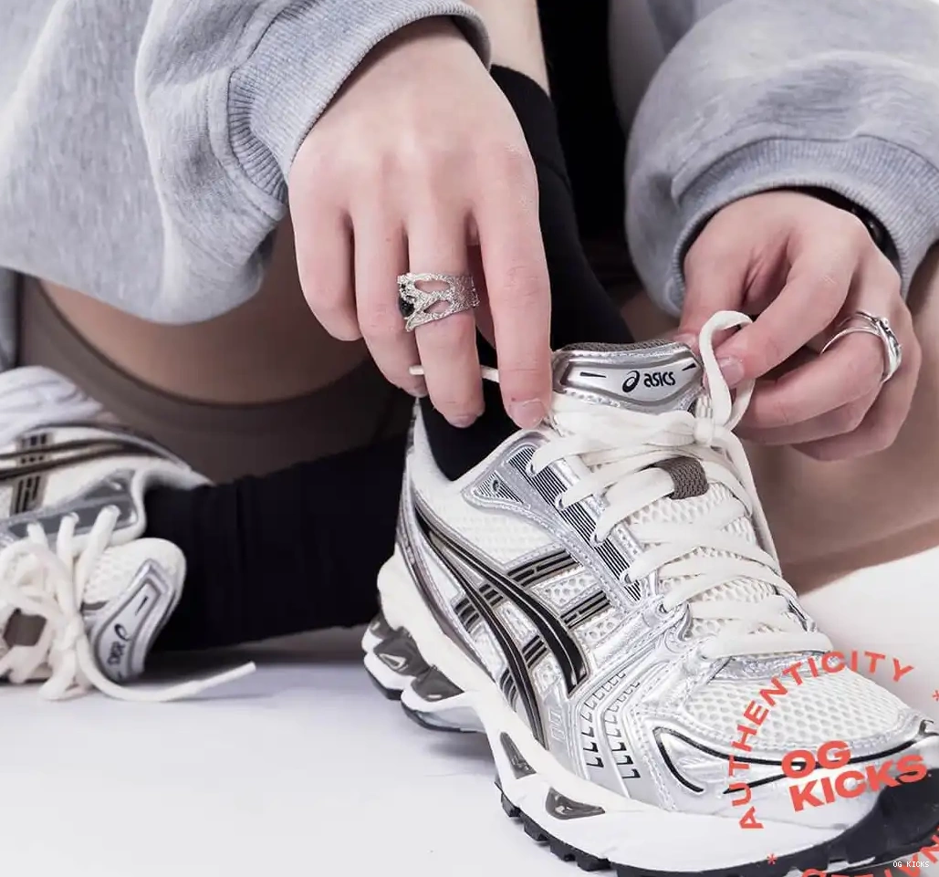 Metallic Black Gel-Kayano 14 Cream ASICS Plum 0624